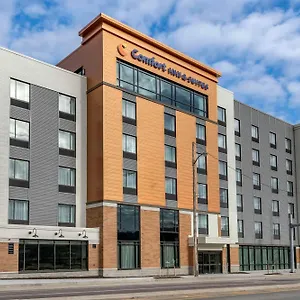 comfort-inn-suites-pittsburgh-15212.hotels-in-pittsburgh.com/